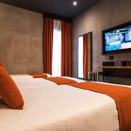 J24 Hotel Milano Exteriér fotografie