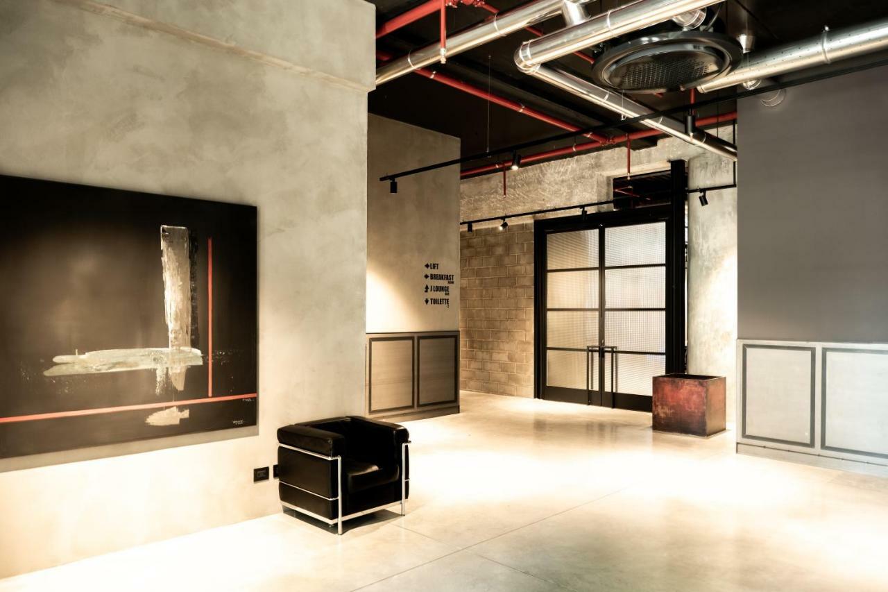 J24 Hotel Milano Exteriér fotografie